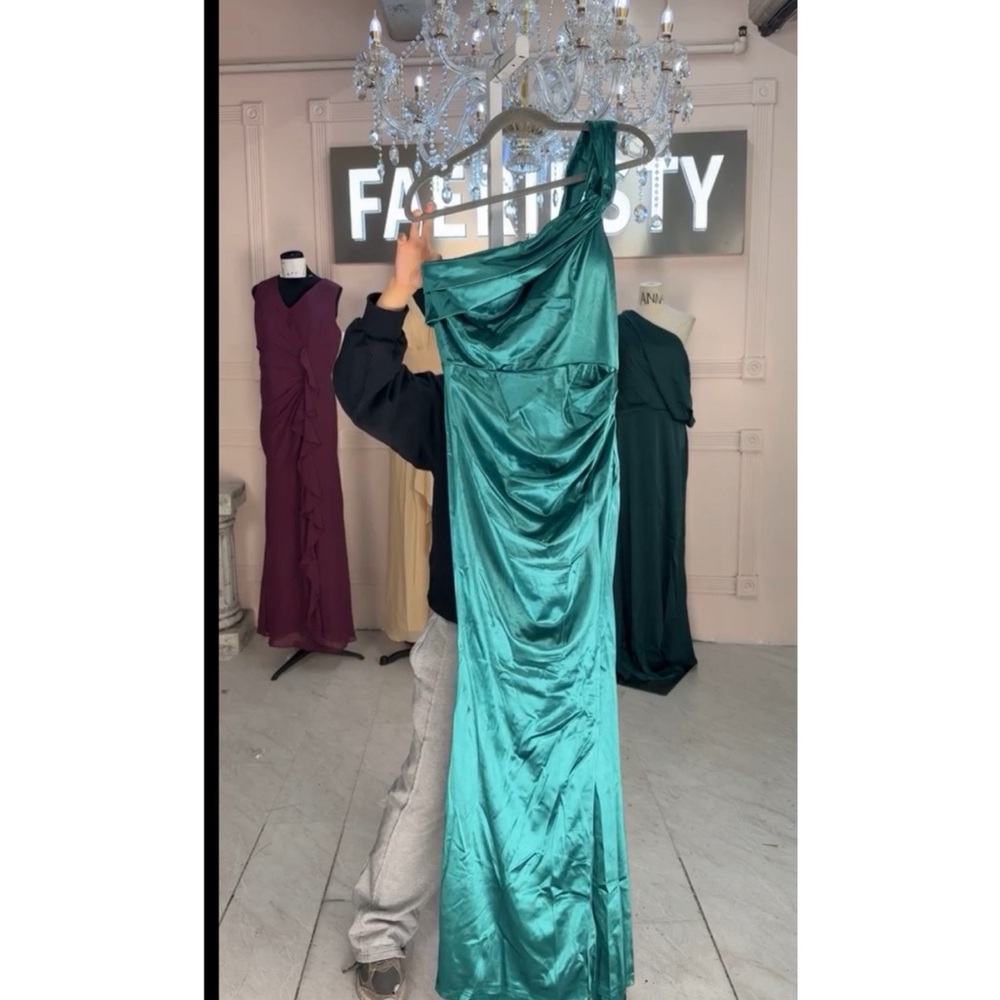 Elegant One Shoulder Teal Dress